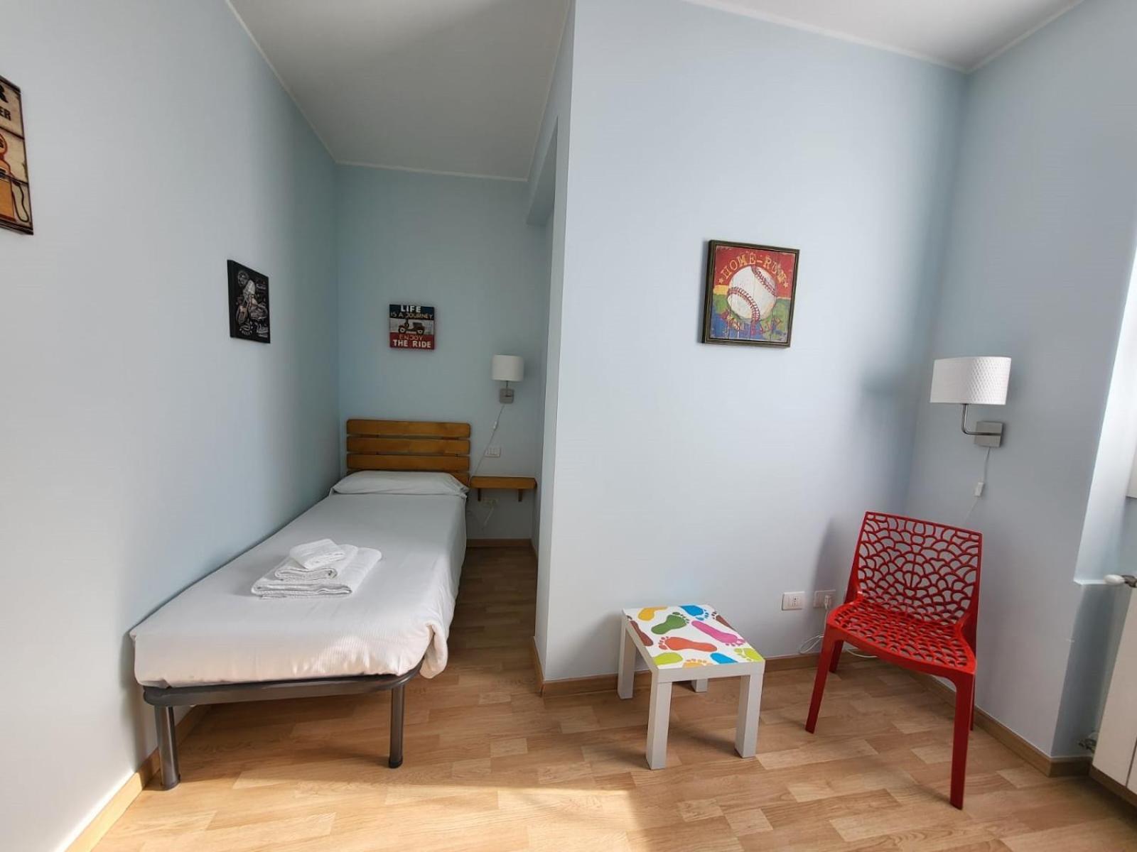 Red Apartment - Residenza Silvana Вербания Экстерьер фото